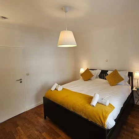 Ideal 1br Near Train Station-gar15 Apartman