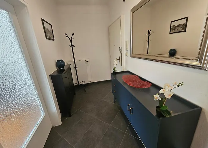 Apartman Ideal 1br Near Train Station-gar15 *